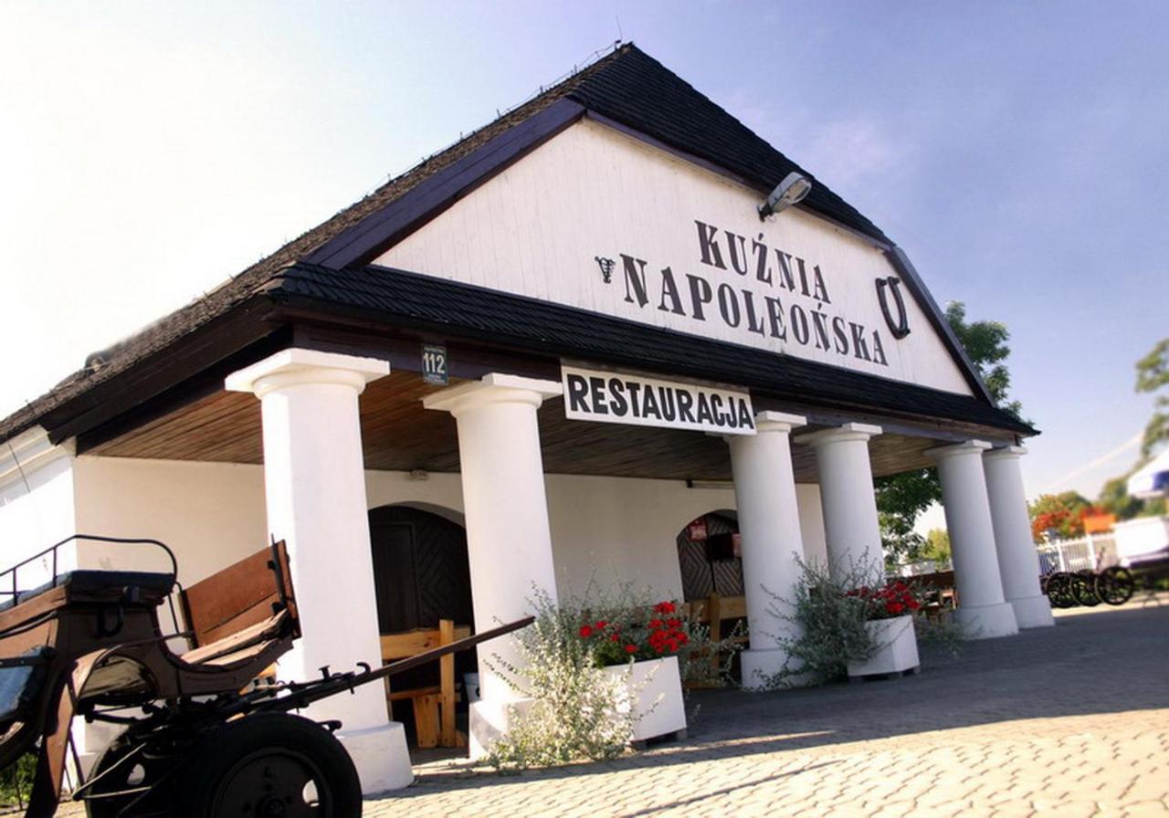 Hotel Kuznia Napoleonska Teresin Exteriér fotografie