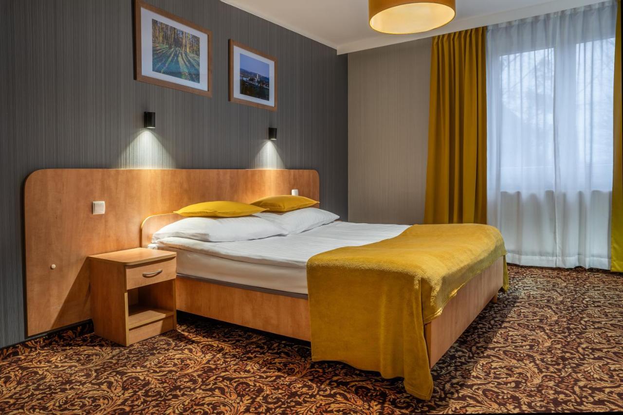Hotel Kuznia Napoleonska Teresin Exteriér fotografie