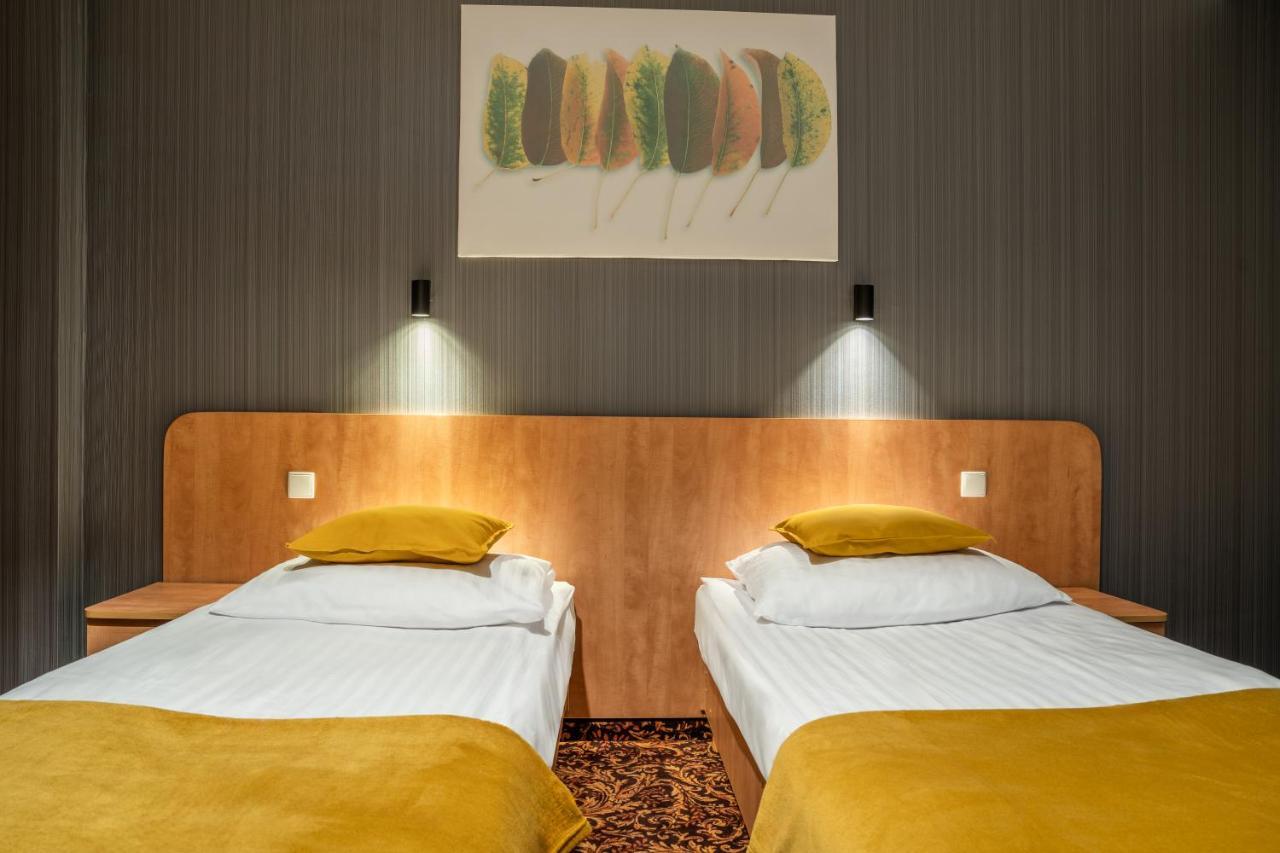 Hotel Kuznia Napoleonska Teresin Exteriér fotografie