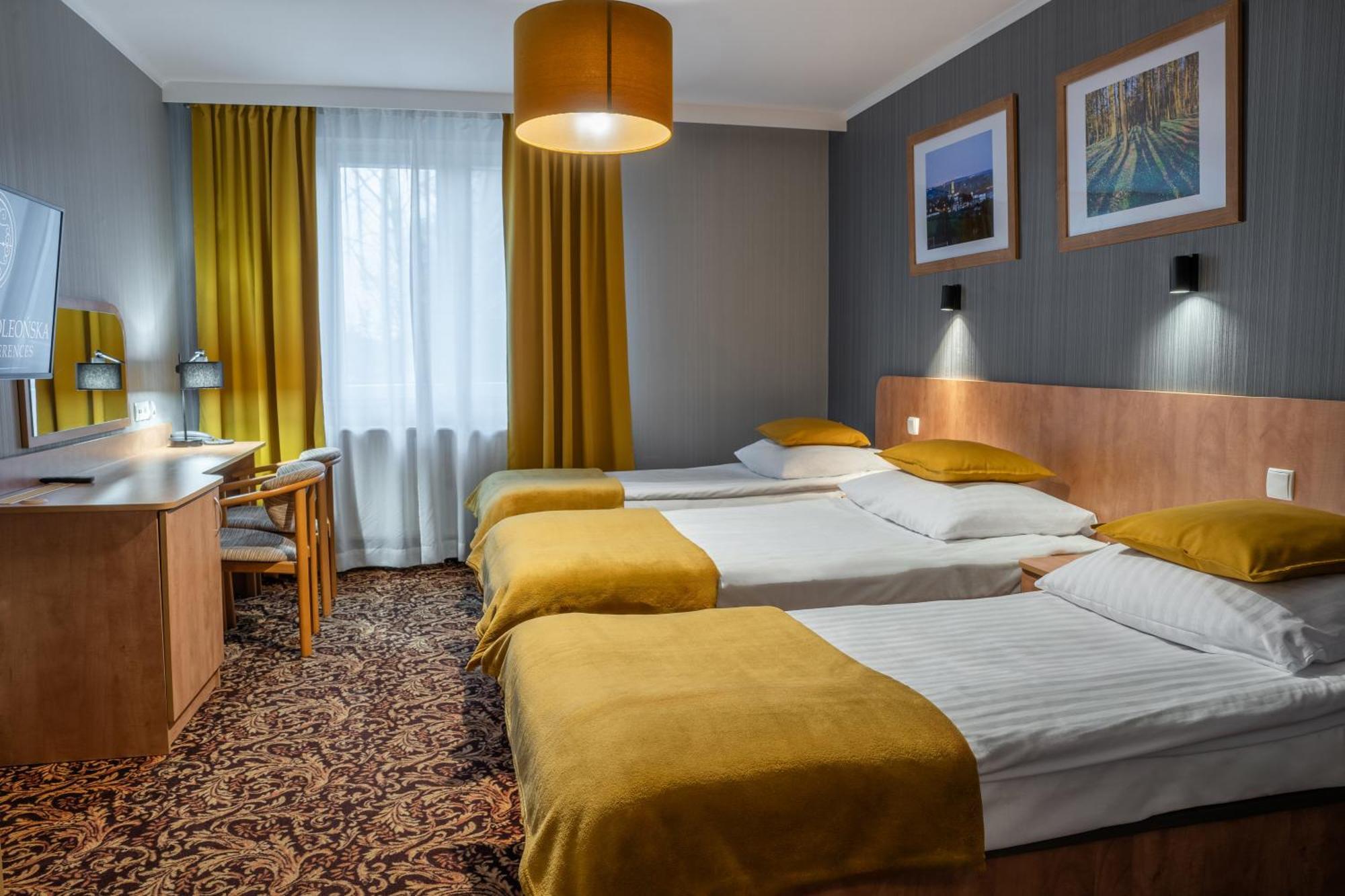 Hotel Kuznia Napoleonska Teresin Exteriér fotografie